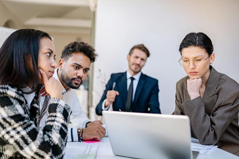 Antecipação de recebíveis da MecMaq para fornecedores — MecMaq