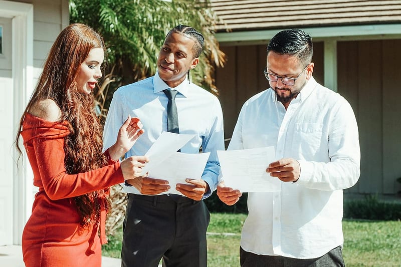 Compare Antecipacao Vs Emprestimo Empresarial — credito-empresarial