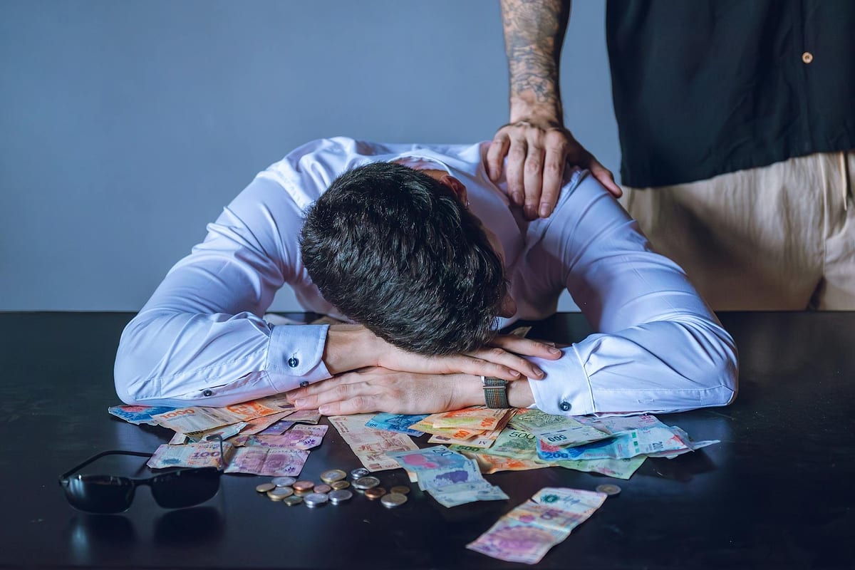 Margem Comprimida no B2B: como identificar e reverter — Antecipa Fácil