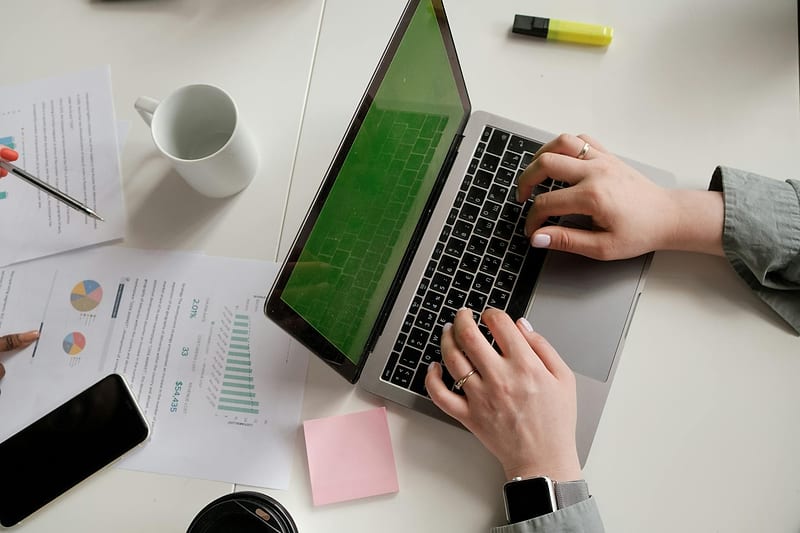 Sazonalidade: o impacto invisível no capital de giro B2B — sazonalidade